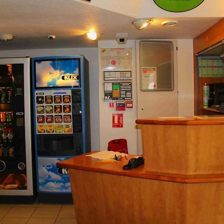 Lemon Hotel - Mery Sur Oise/Cergy Eksteriør bilde