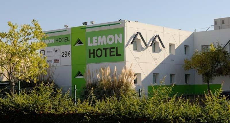 Lemon Hotel - Mery Sur Oise/Cergy Eksteriør bilde