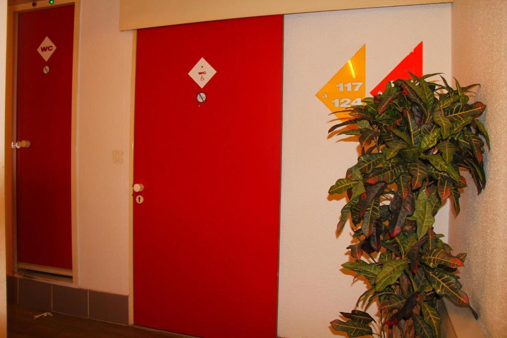 Lemon Hotel - Mery Sur Oise/Cergy Eksteriør bilde