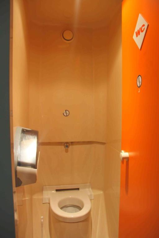 Lemon Hotel - Mery Sur Oise/Cergy Eksteriør bilde